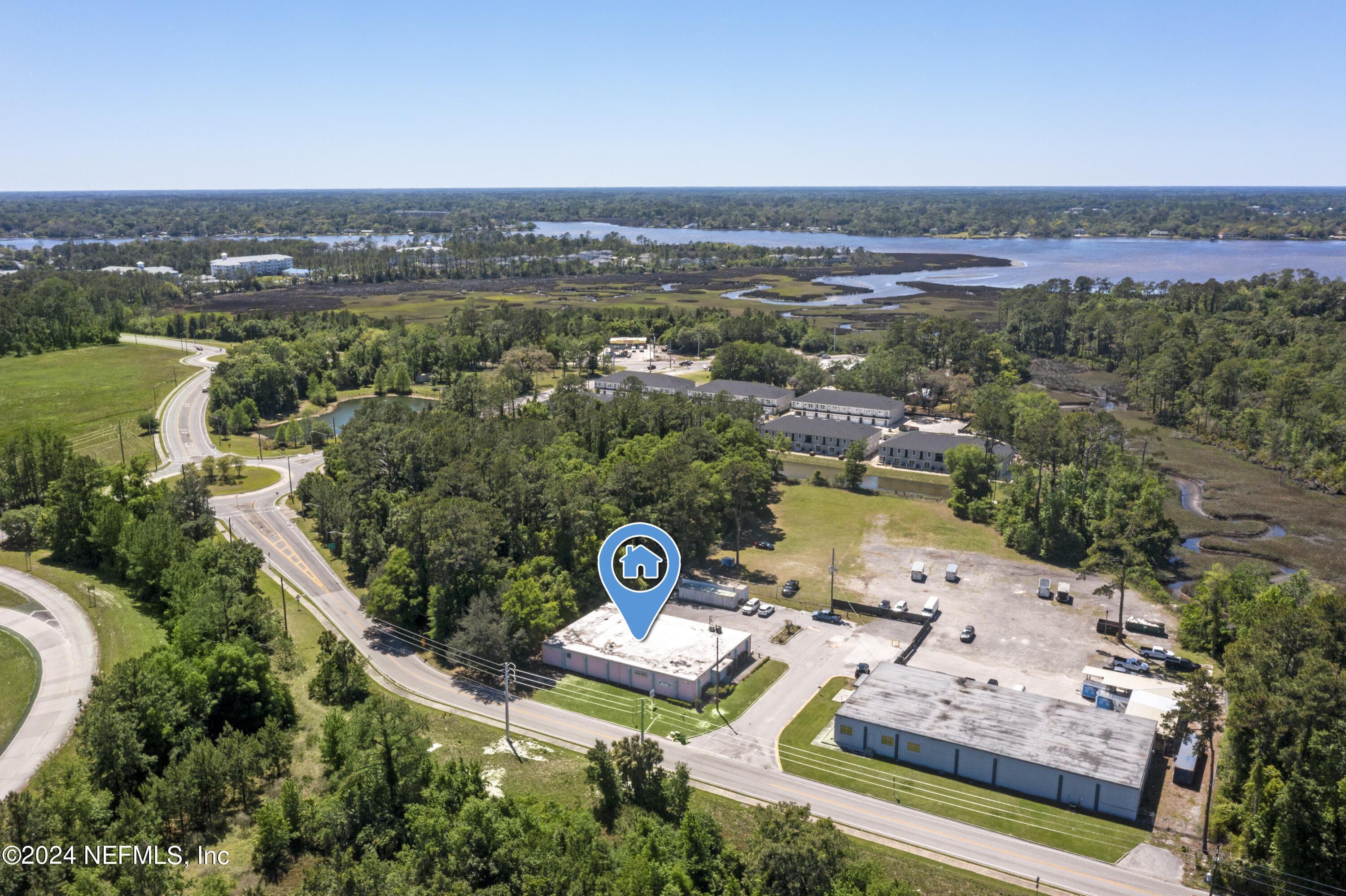 9840 INTERSTATE CENTER Drive