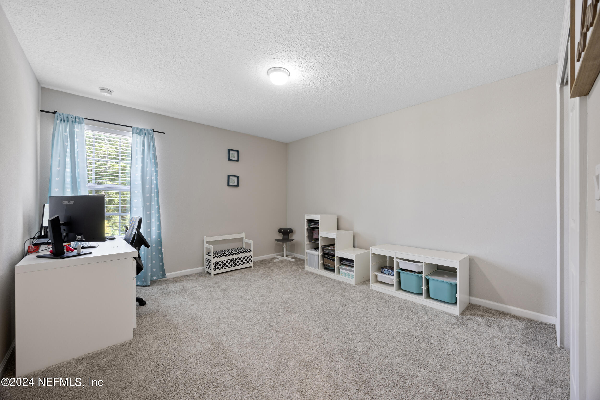 7638 SUNNYDALE Lane