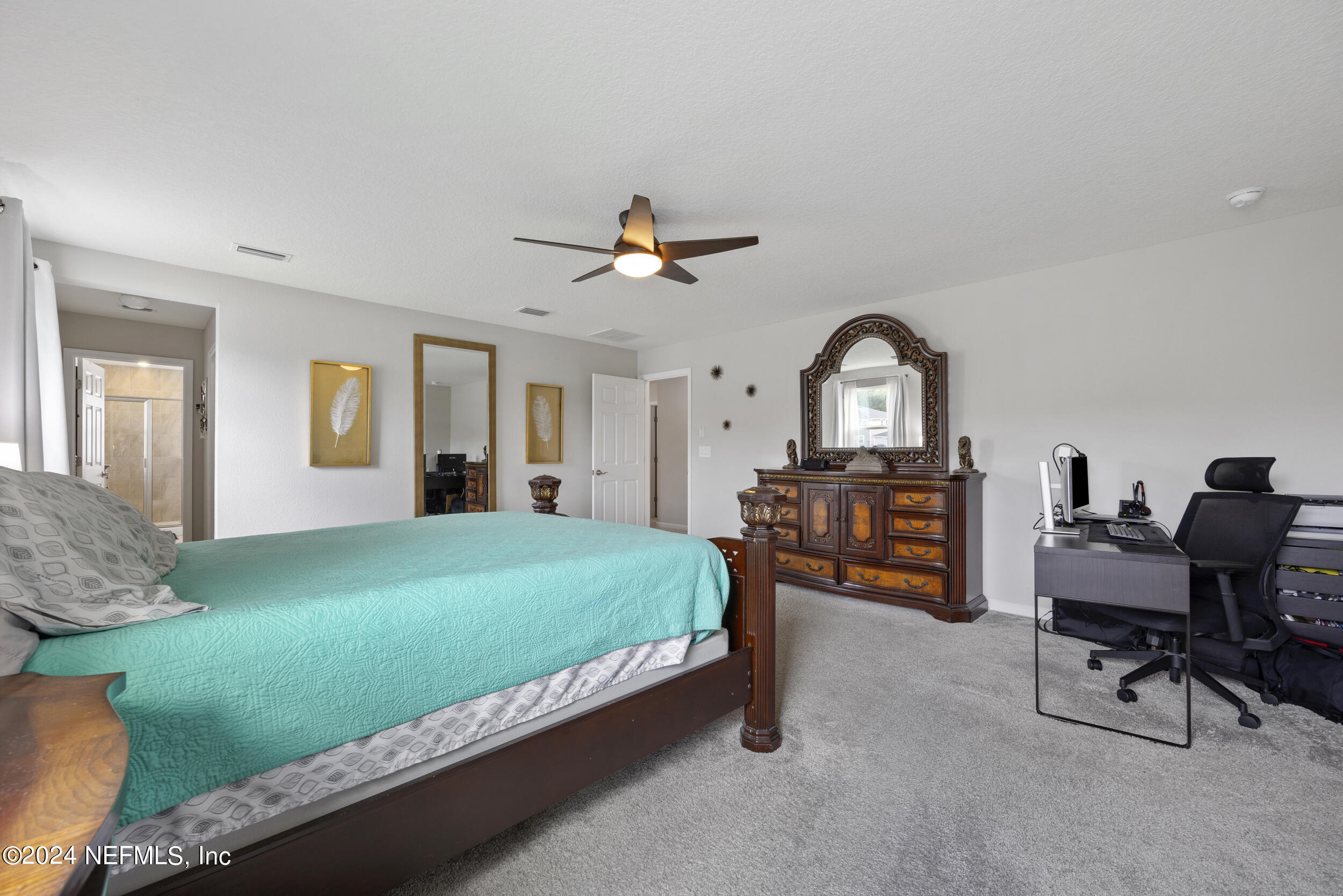 7638 SUNNYDALE Lane