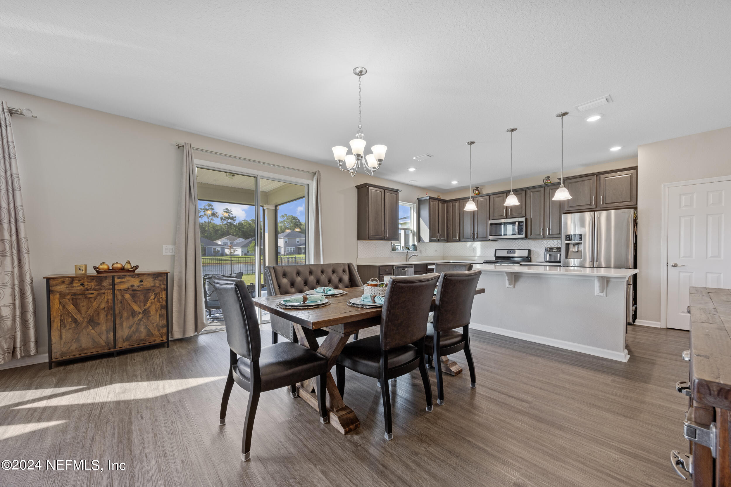 7638 SUNNYDALE Lane