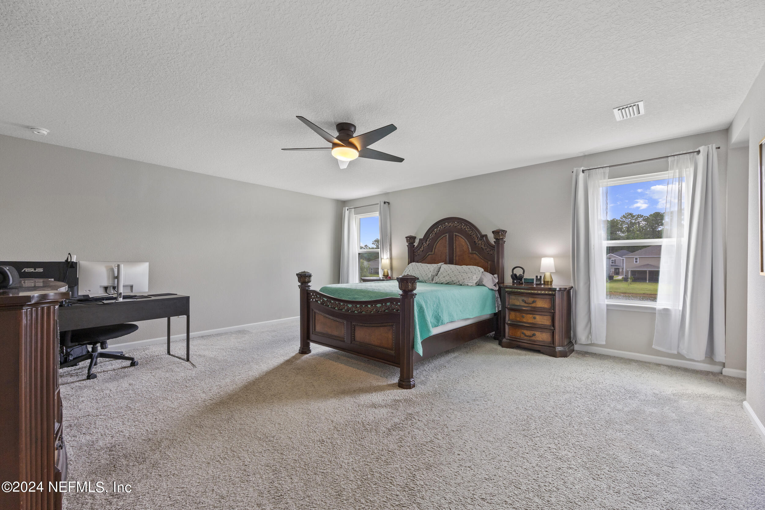7638 SUNNYDALE Lane