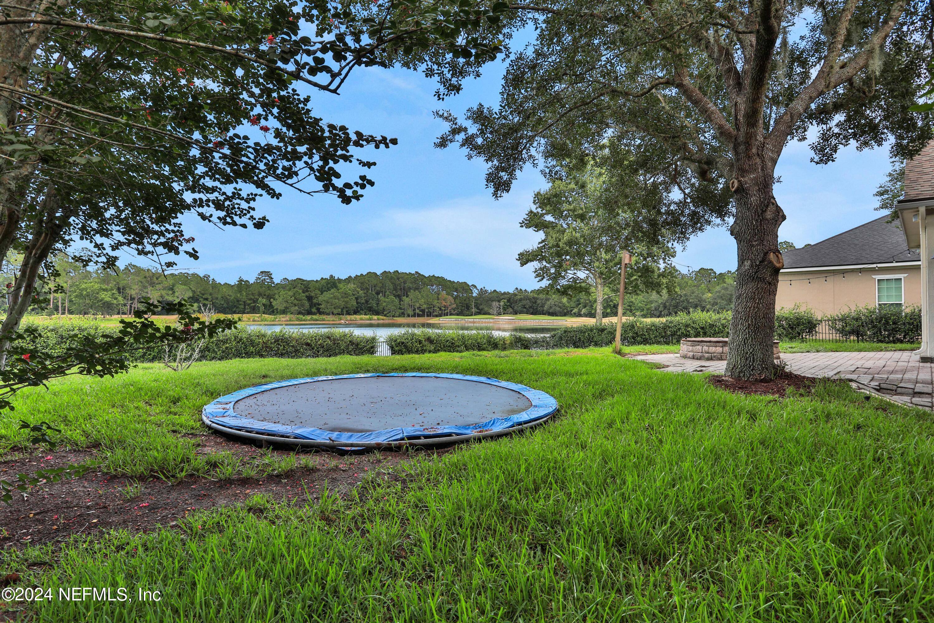 1131 EAGLE POINT Drive