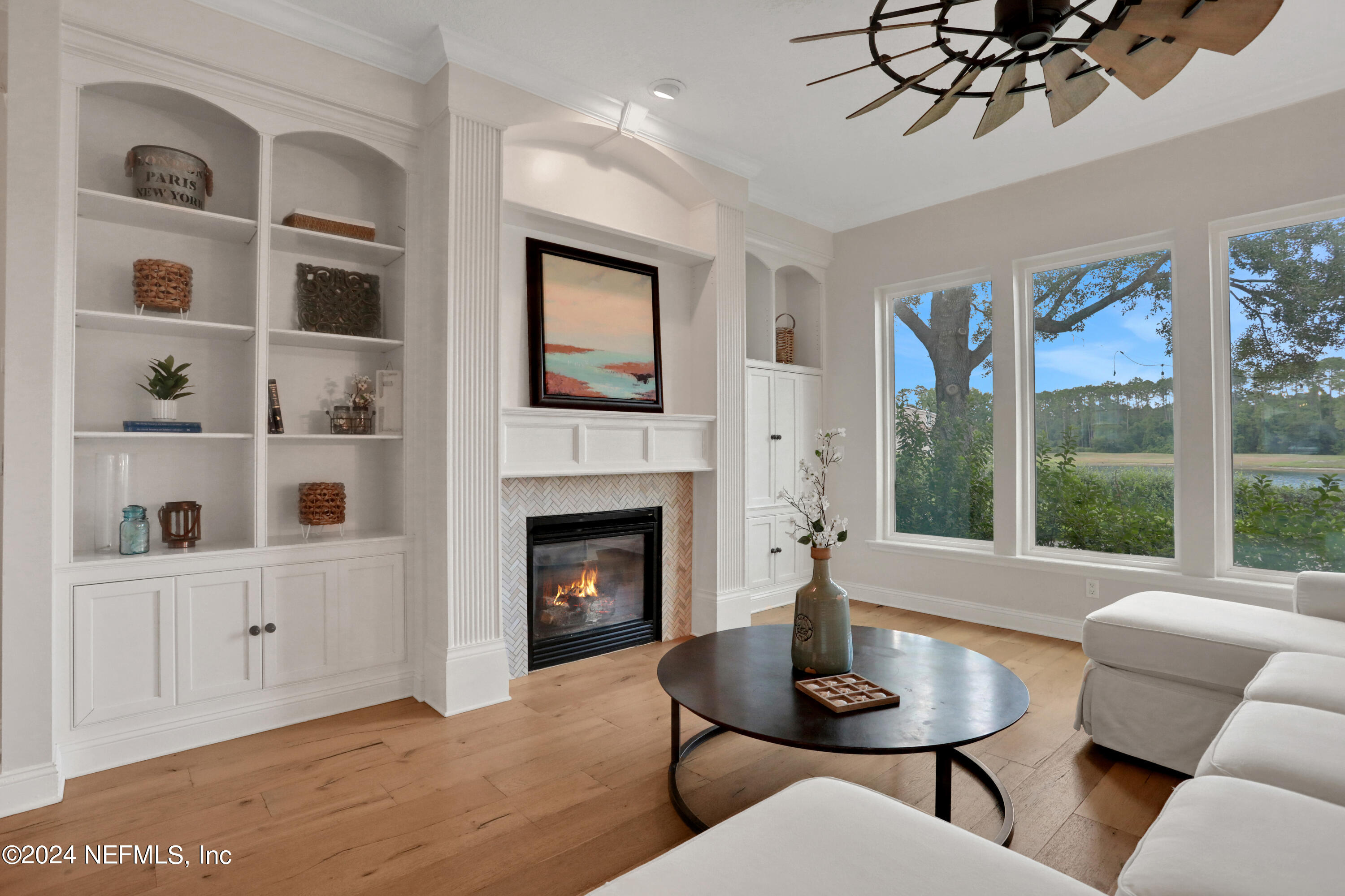 1131 EAGLE POINT Drive