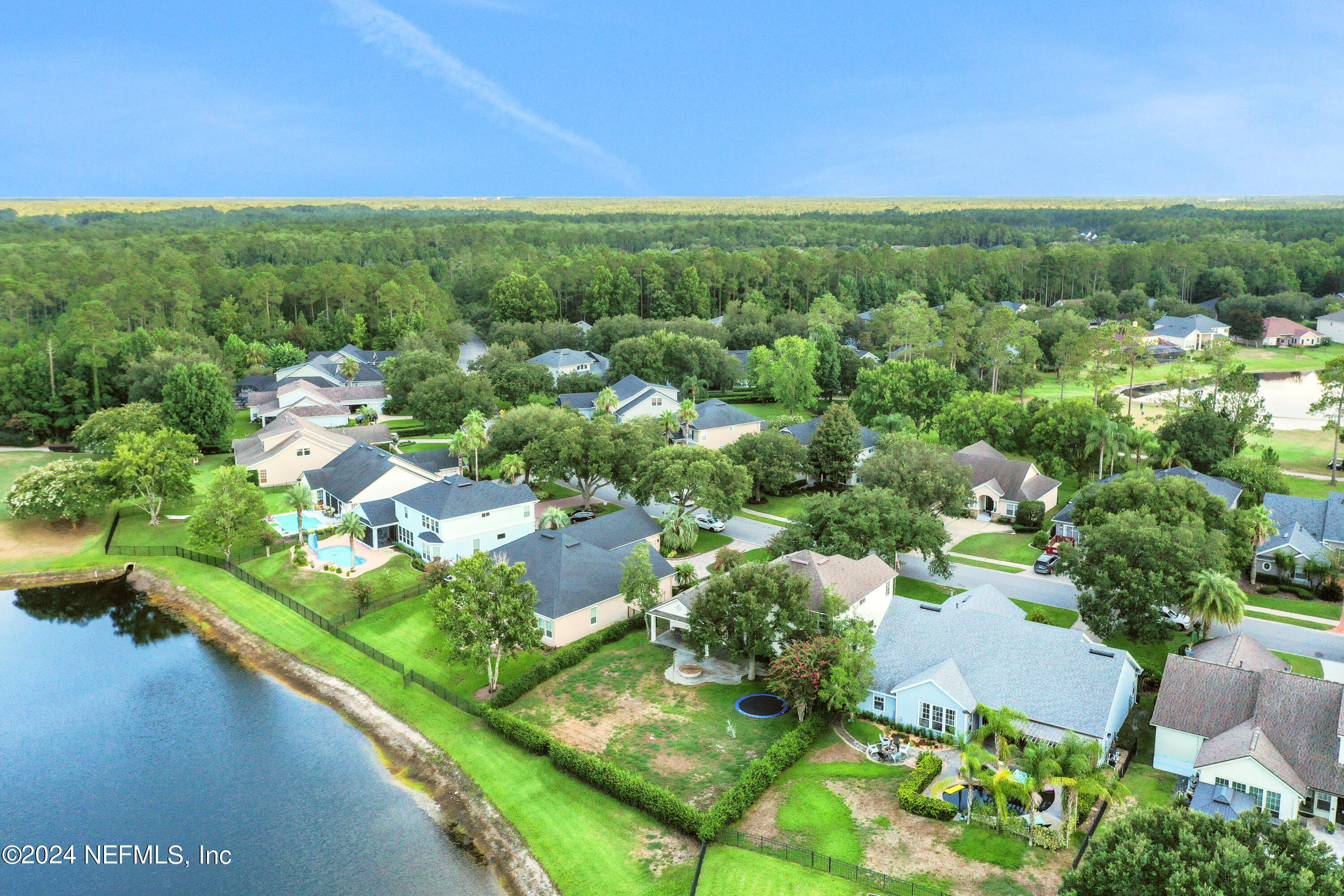 1131 EAGLE POINT Drive
