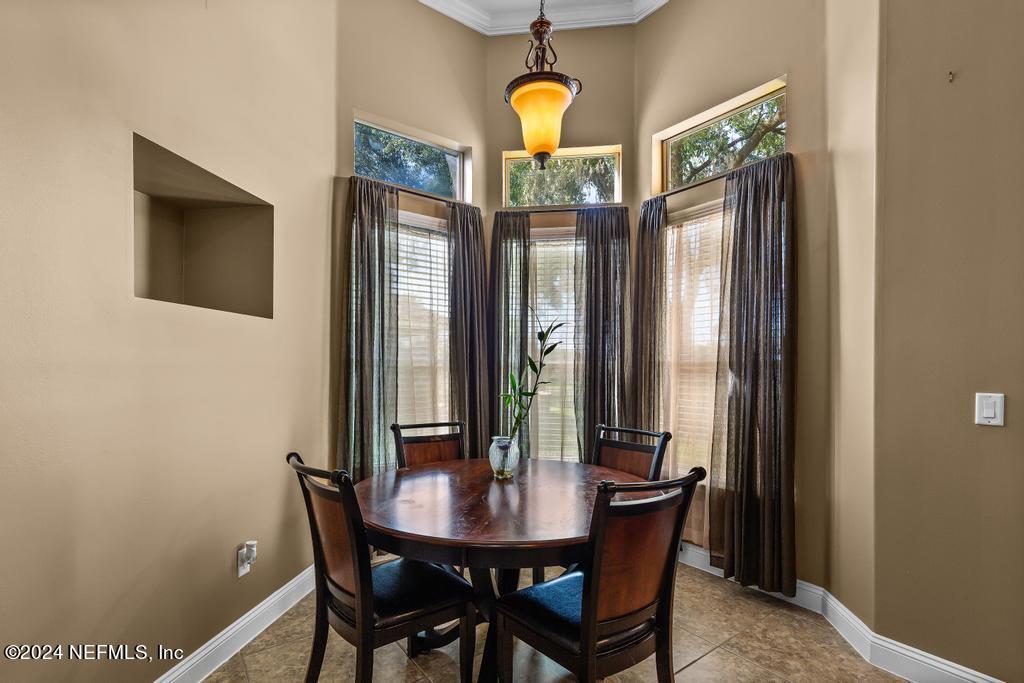 3639 SUNSET OAK Drive