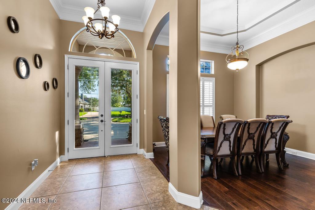 3639 SUNSET OAK Drive