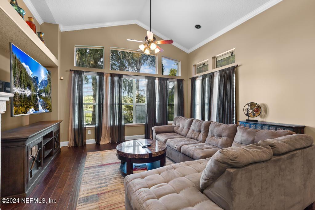 3639 SUNSET OAK Drive