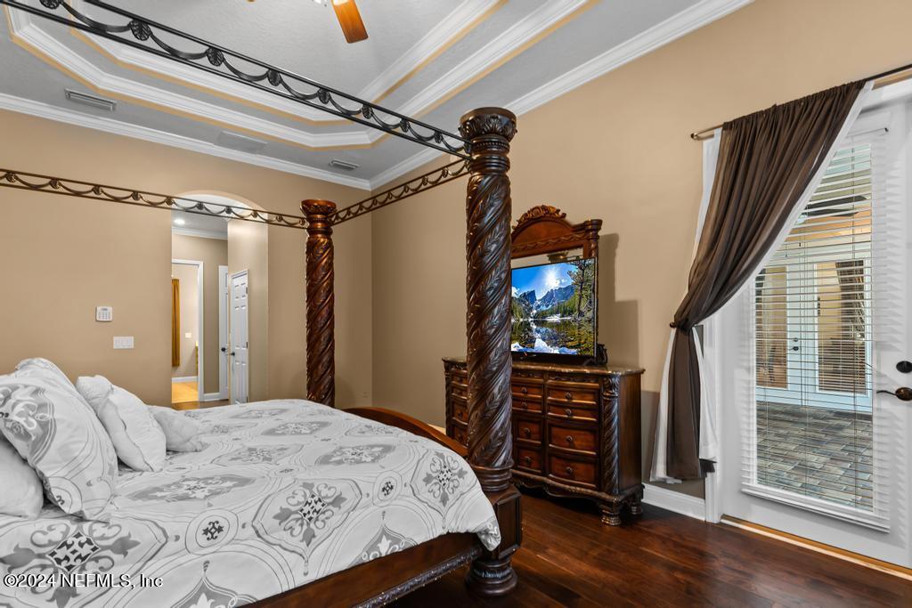 3639 SUNSET OAK Drive