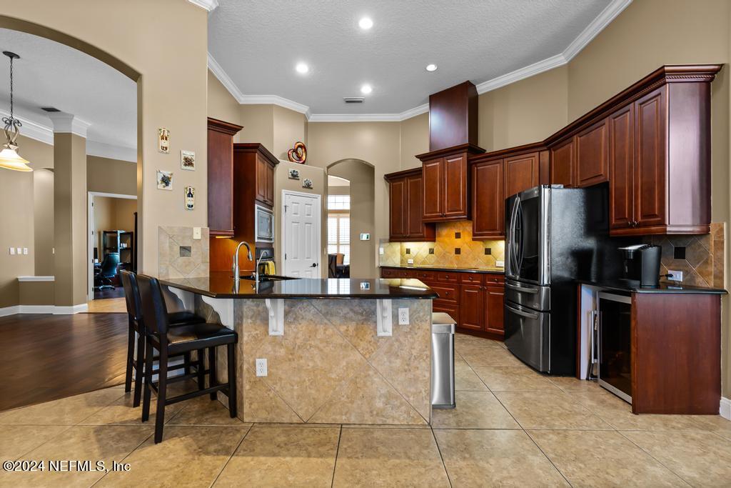 3639 SUNSET OAK Drive