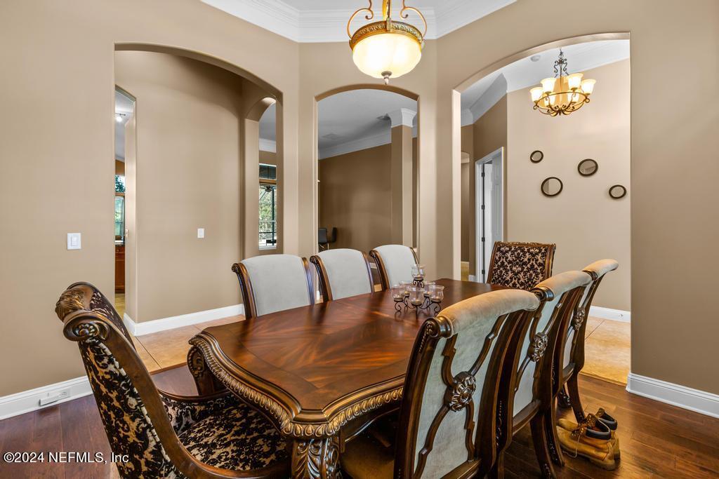 3639 SUNSET OAK Drive