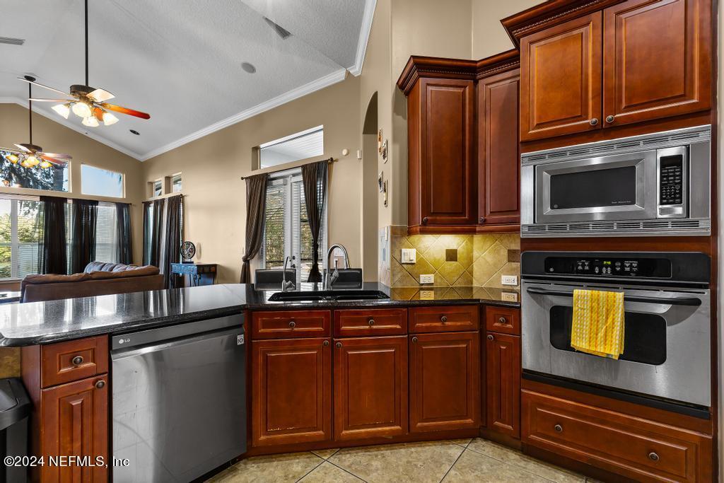 3639 SUNSET OAK Drive