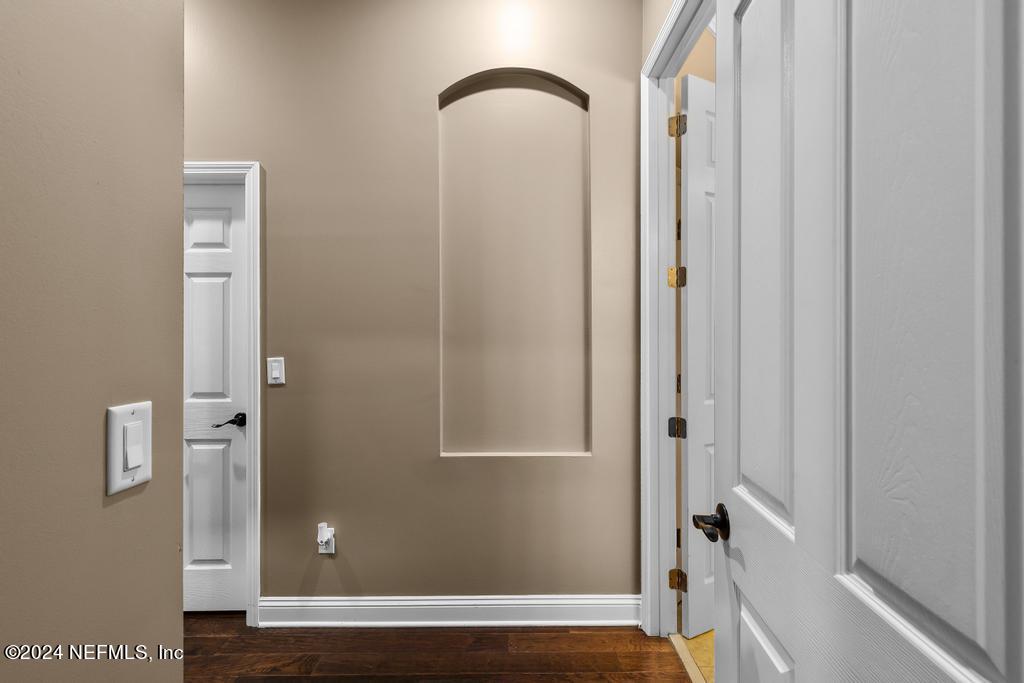 3639 SUNSET OAK Drive