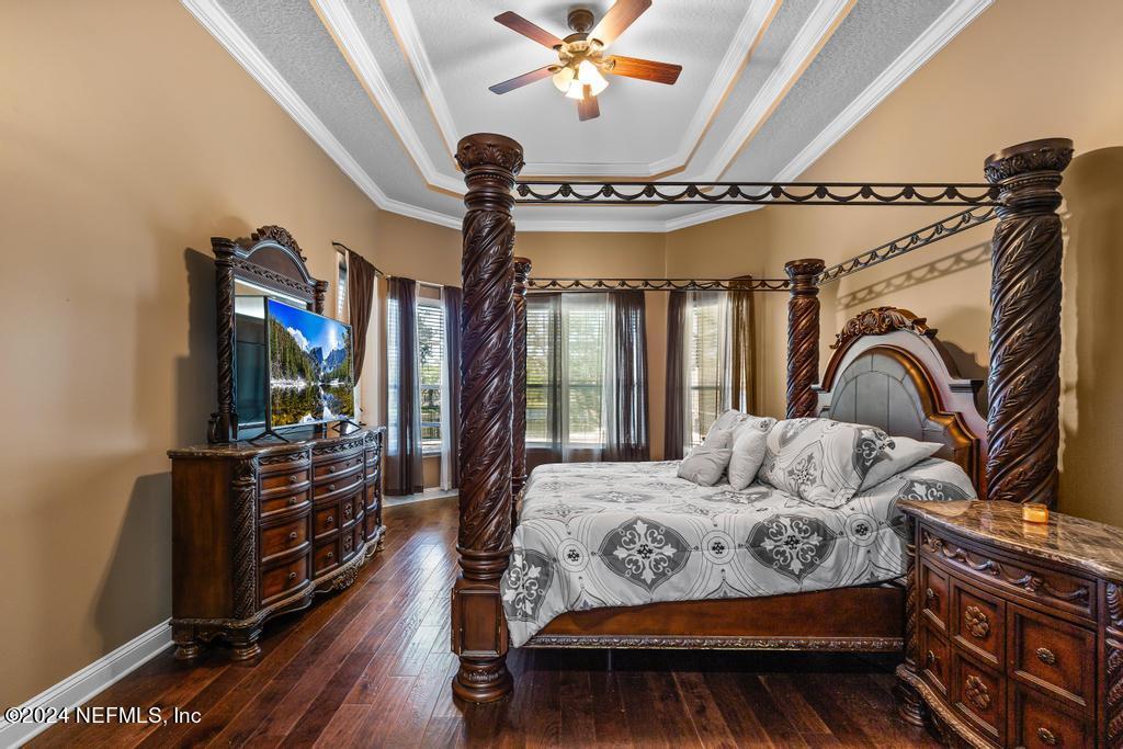 3639 SUNSET OAK Drive