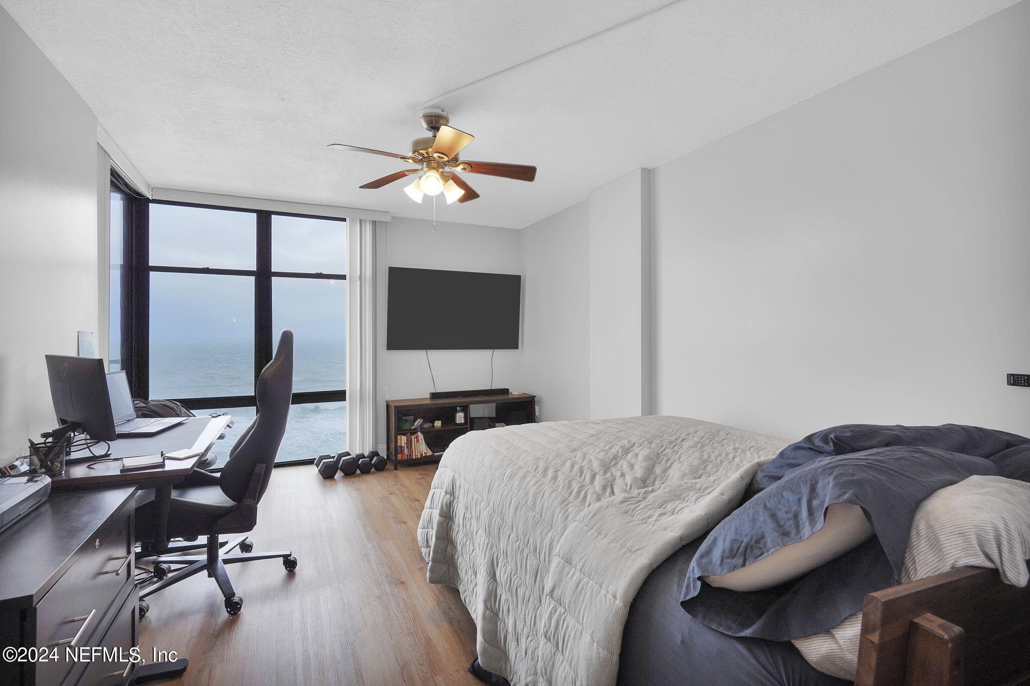 1301 1ST Street, 1206