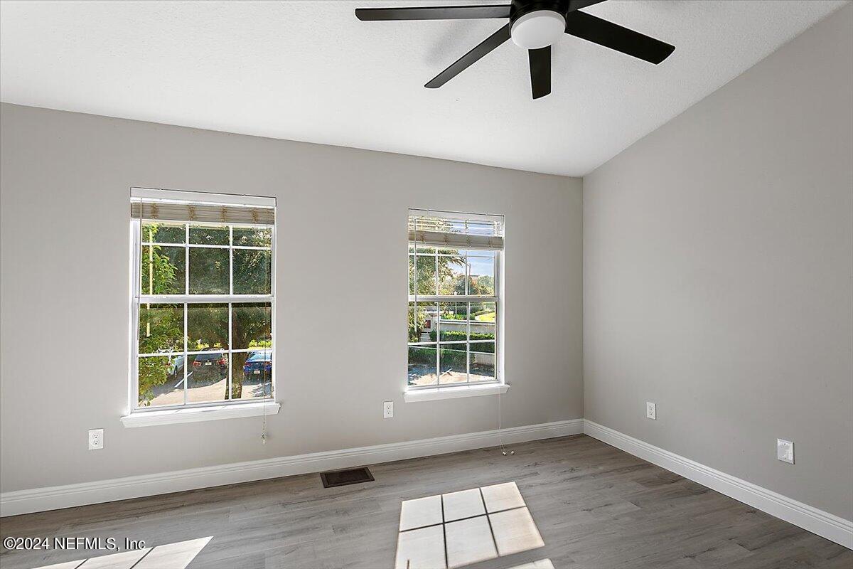 8111 SUMMERSIDE Circle