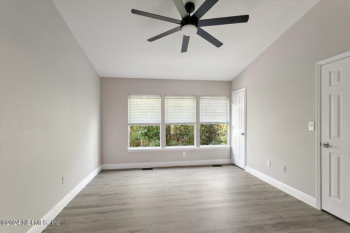 8111 SUMMERSIDE Circle