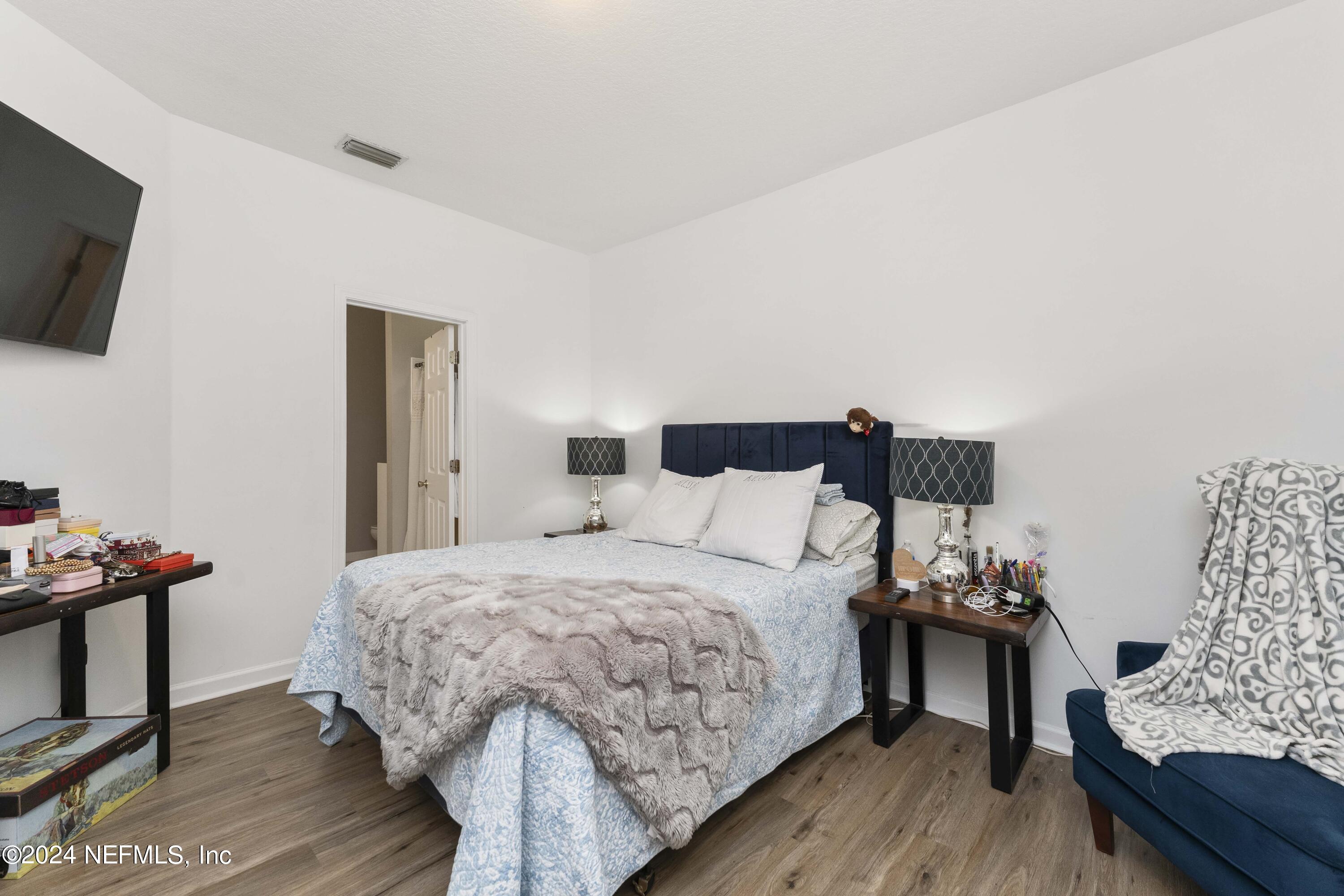 3878 SUMMER GROVE Way N