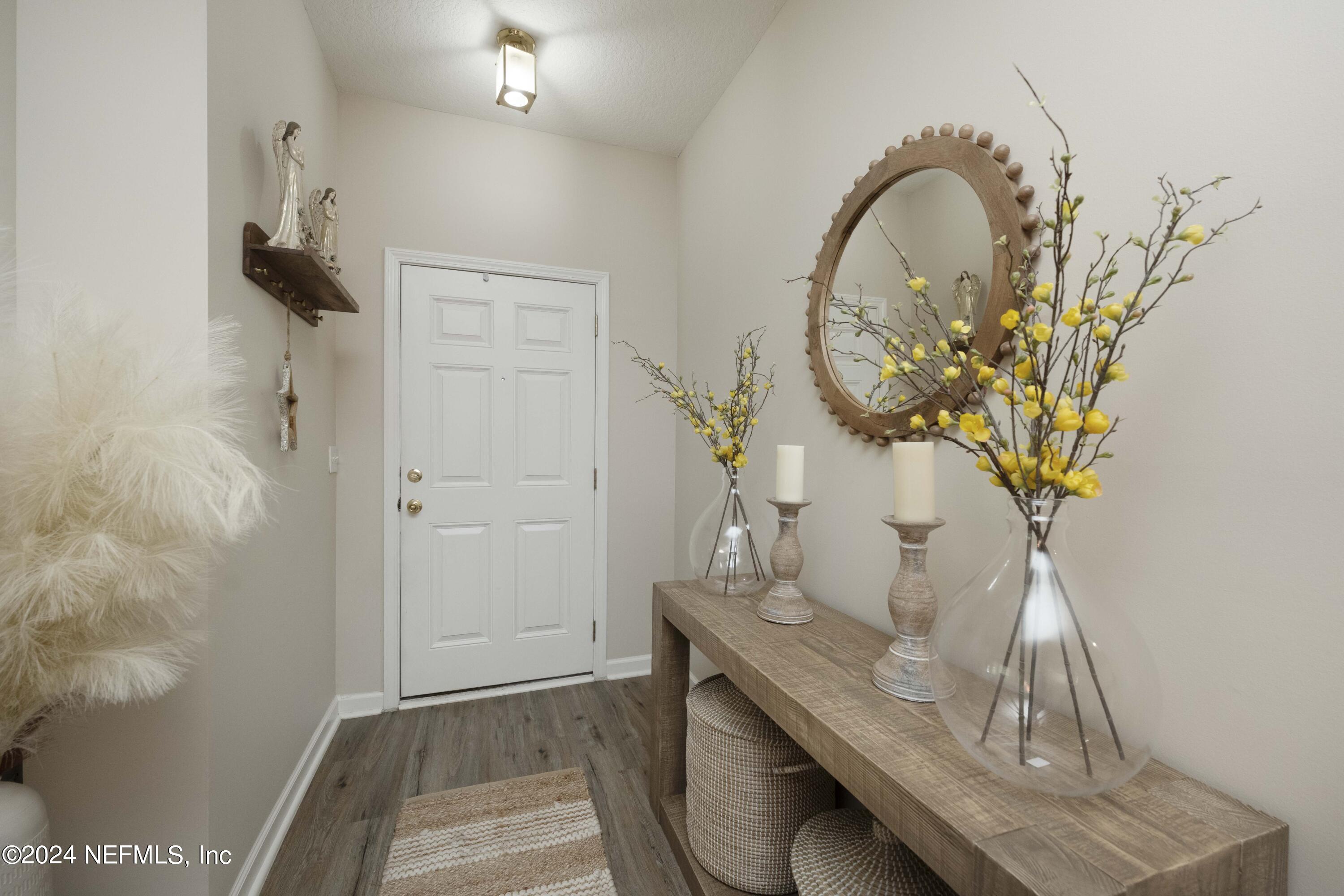 3878 SUMMER GROVE Way N