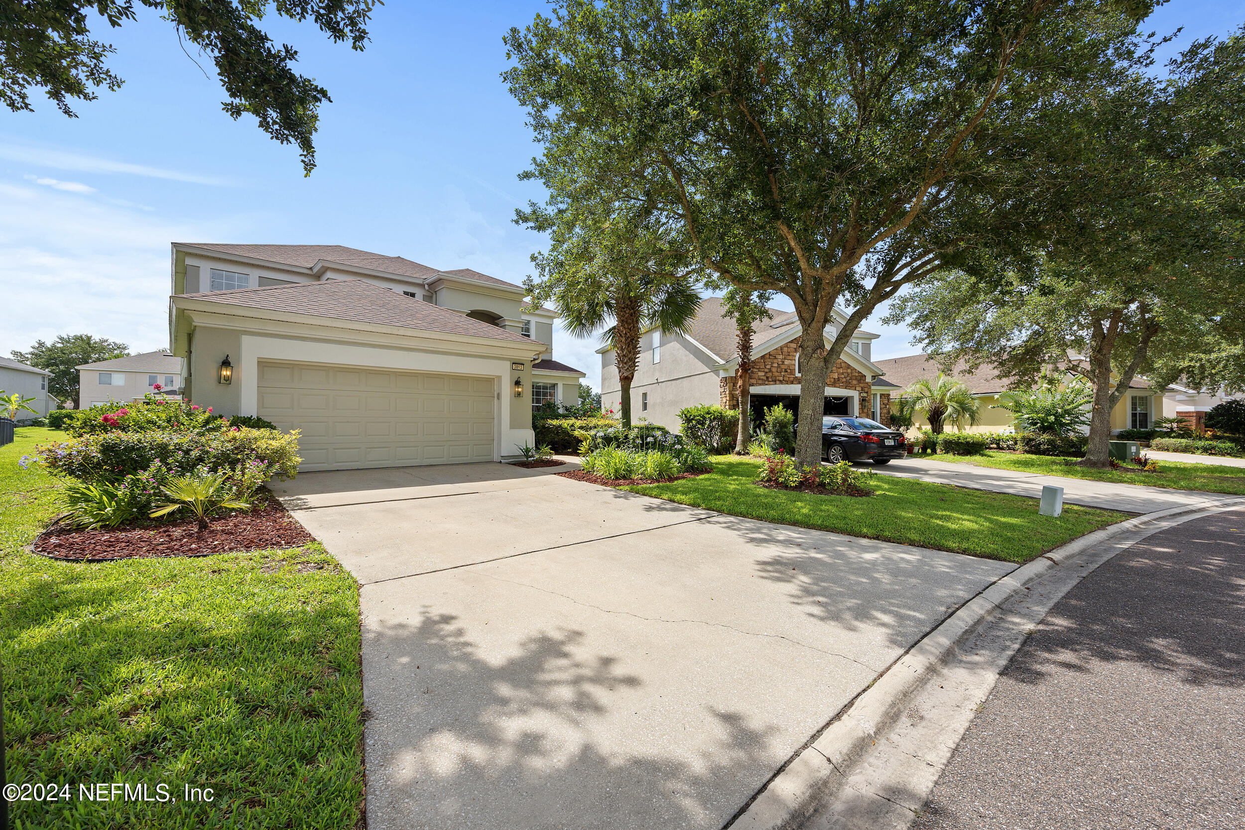 3863 HARTWOOD Lane