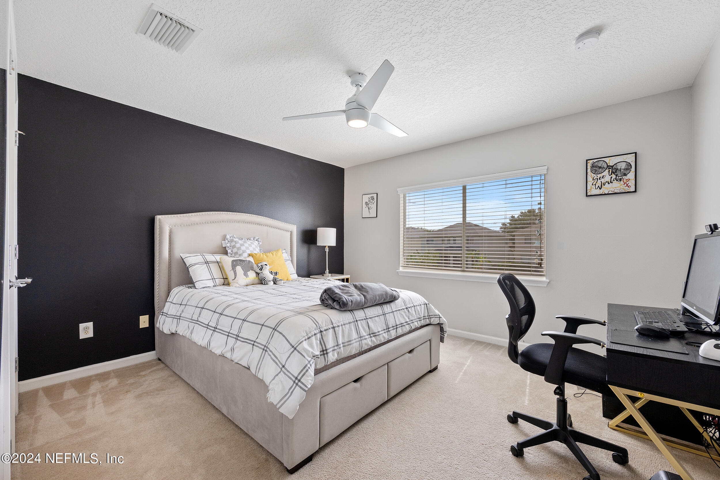 3863 HARTWOOD Lane