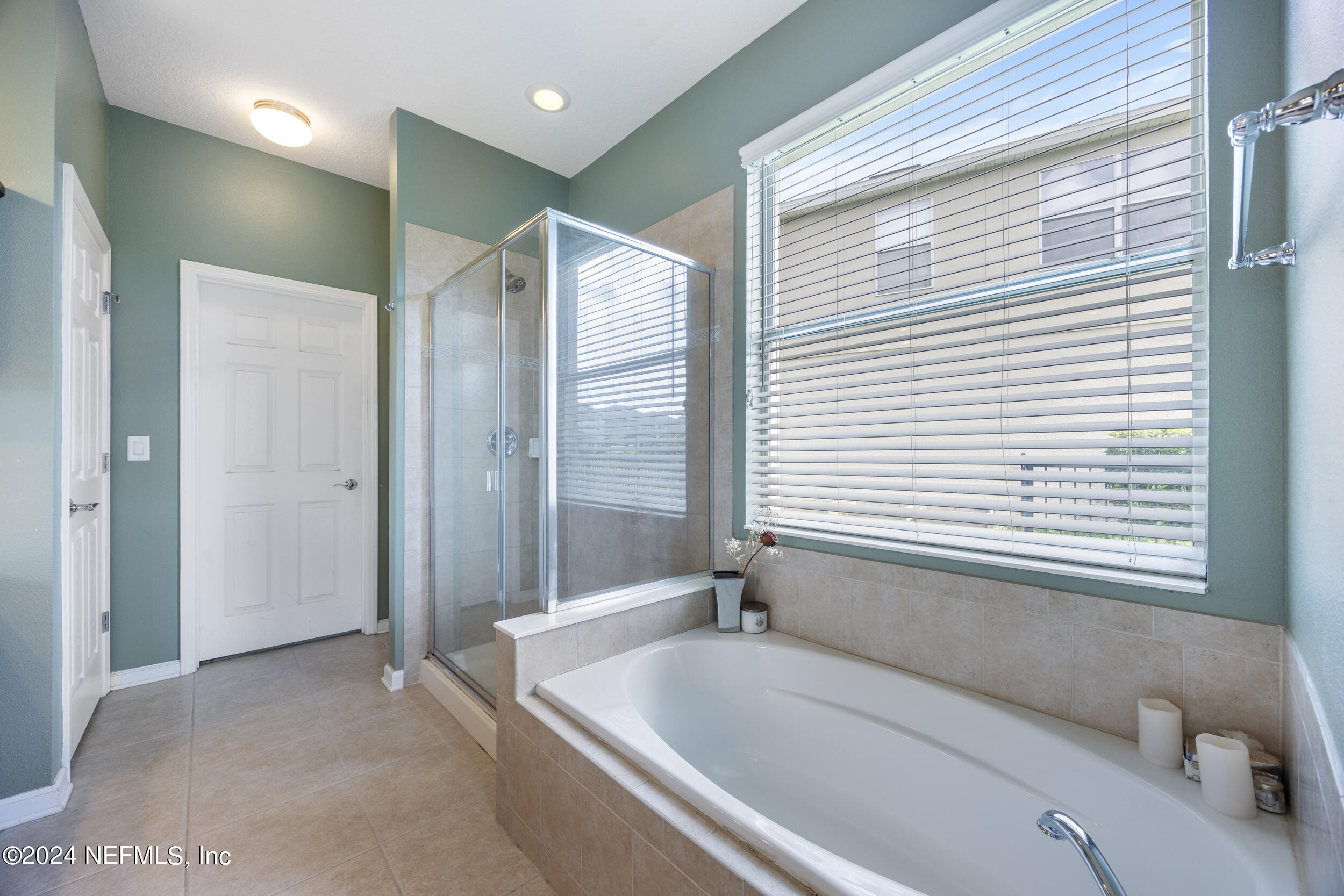 3863 HARTWOOD Lane