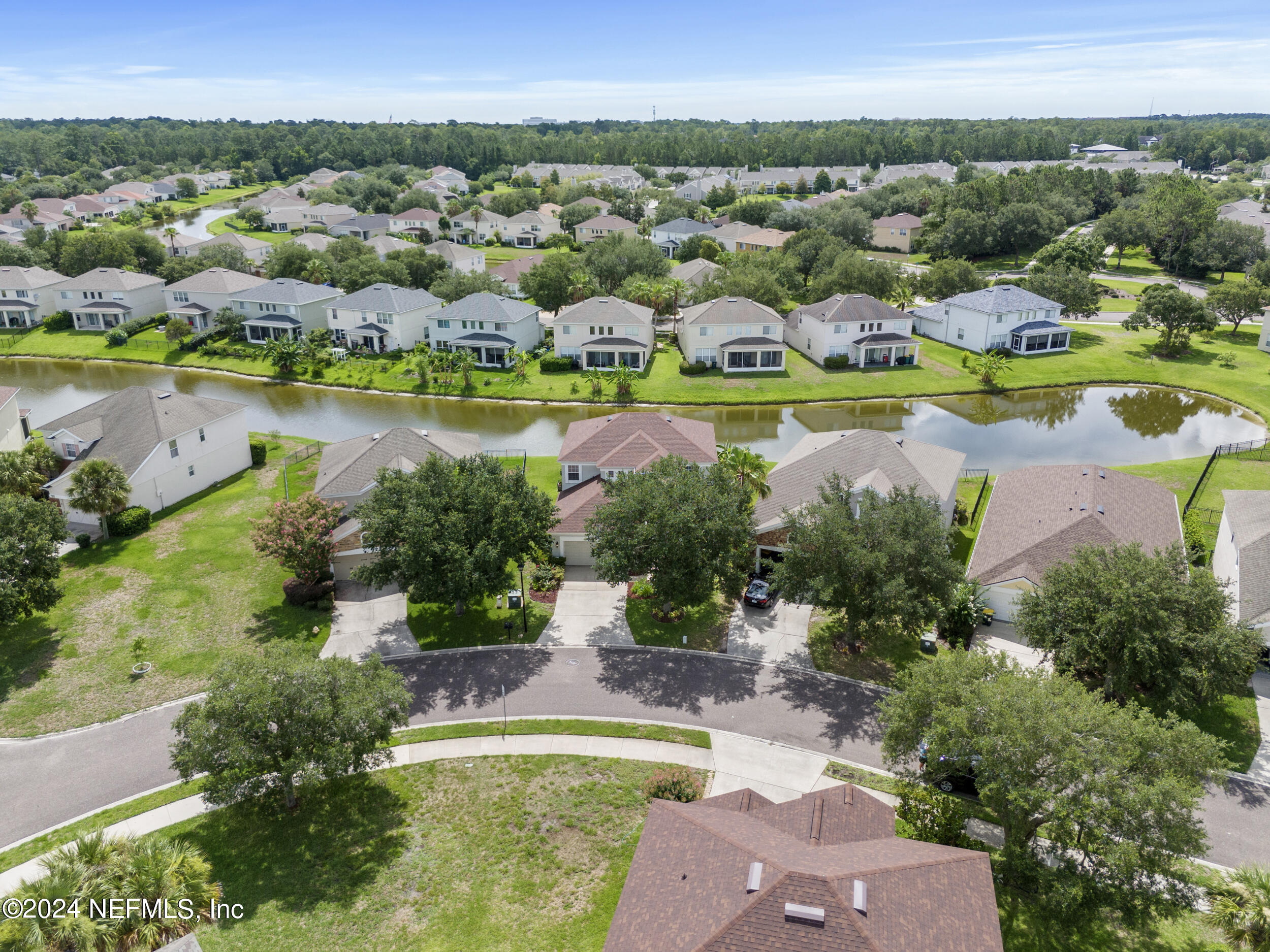 3863 HARTWOOD Lane