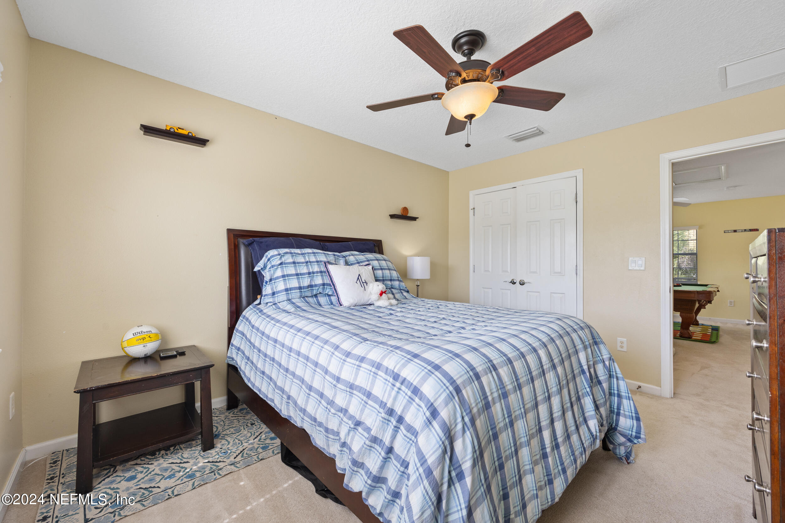 3863 HARTWOOD Lane