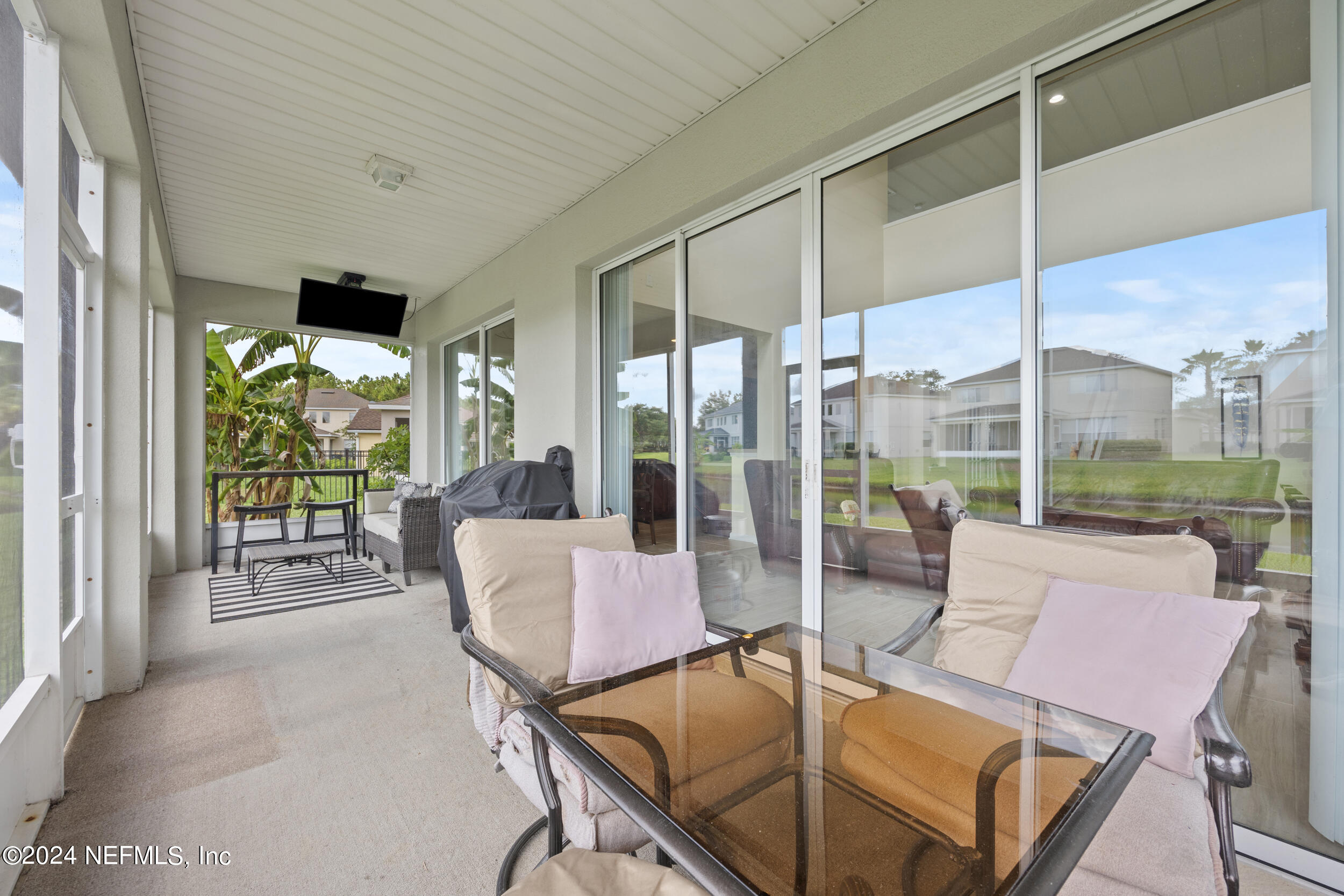 3863 HARTWOOD Lane