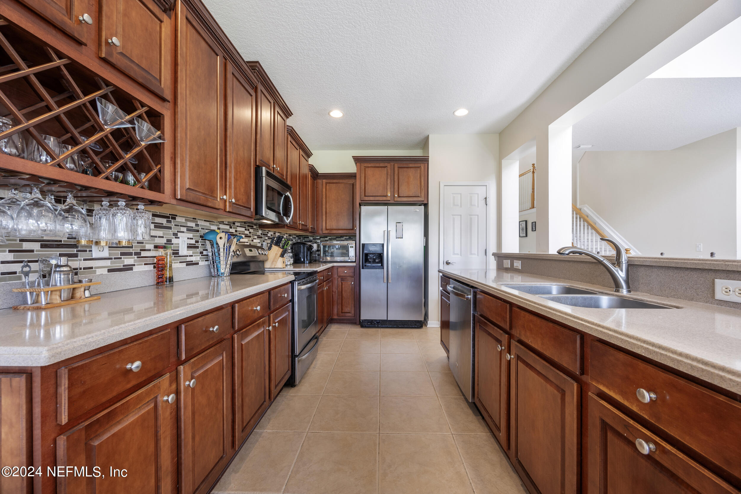 3863 HARTWOOD Lane