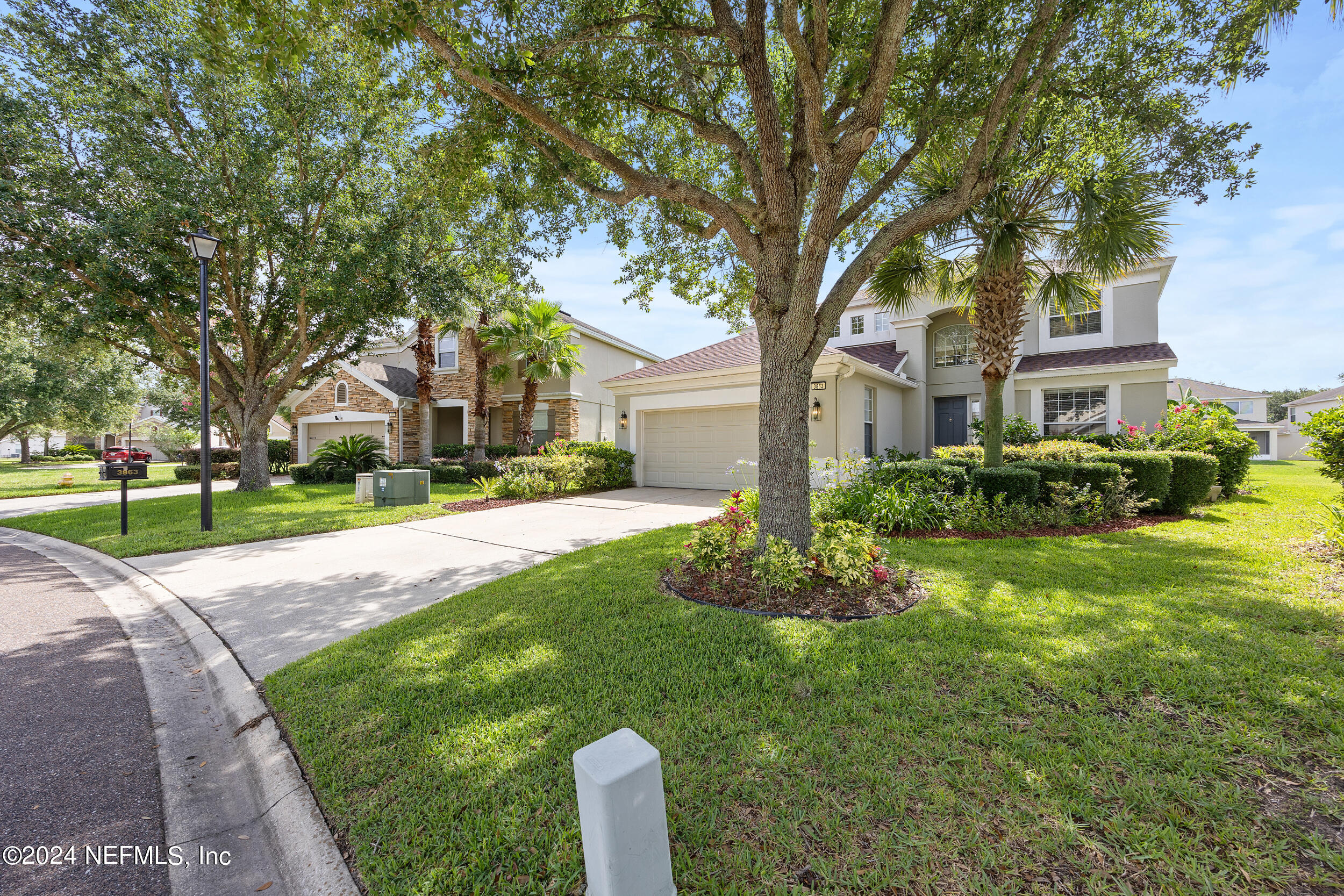 3863 HARTWOOD Lane