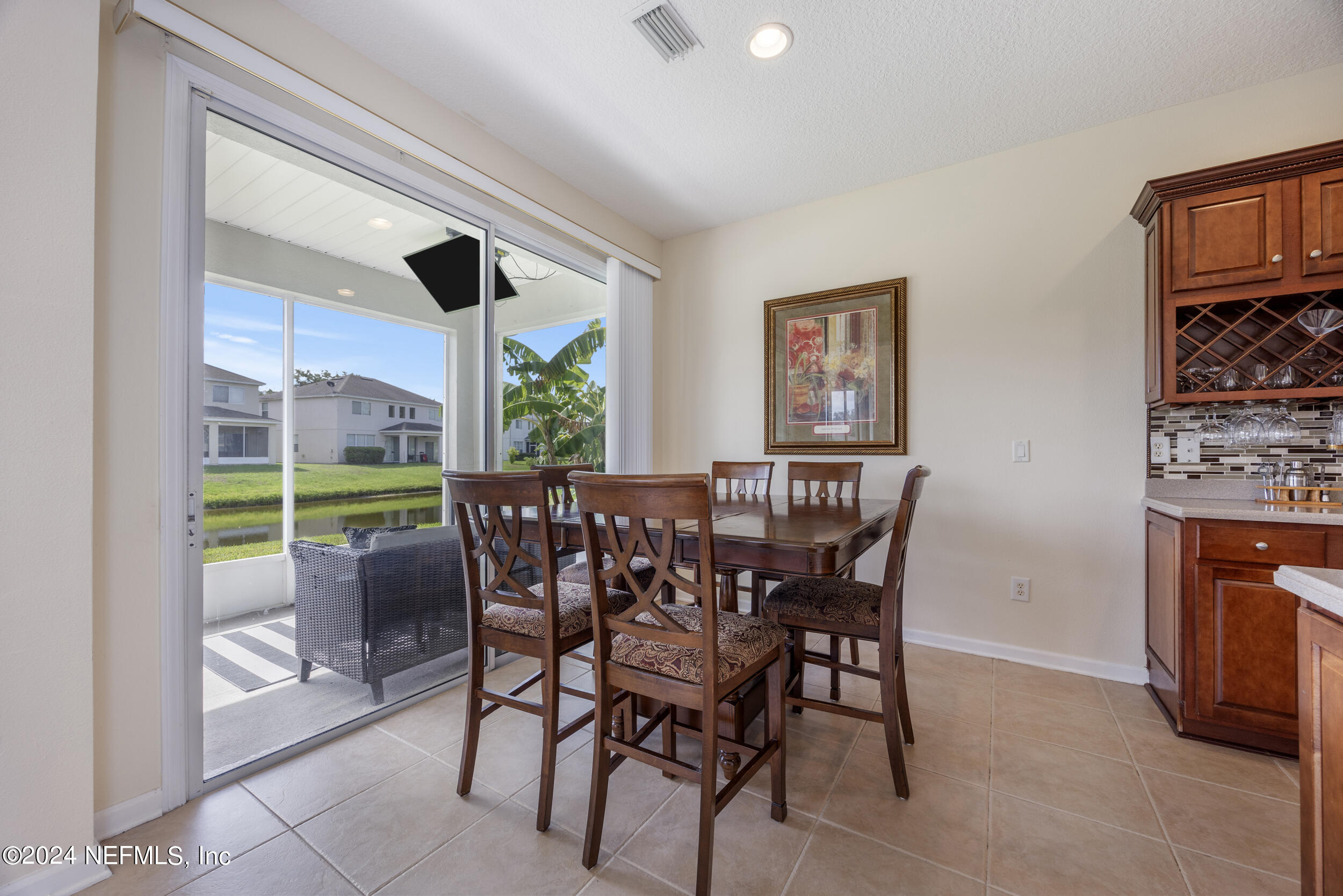 3863 HARTWOOD Lane