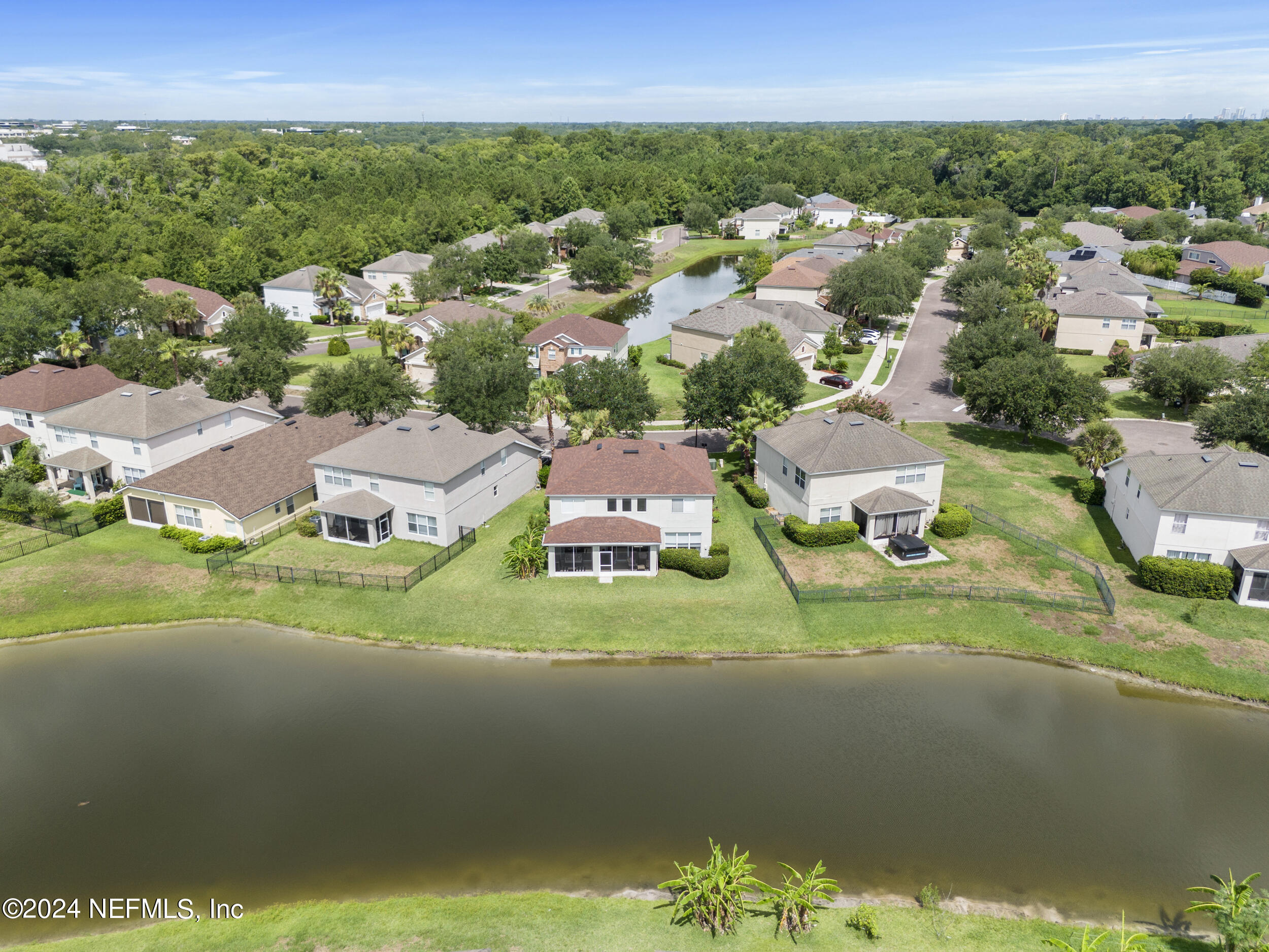 3863 HARTWOOD Lane