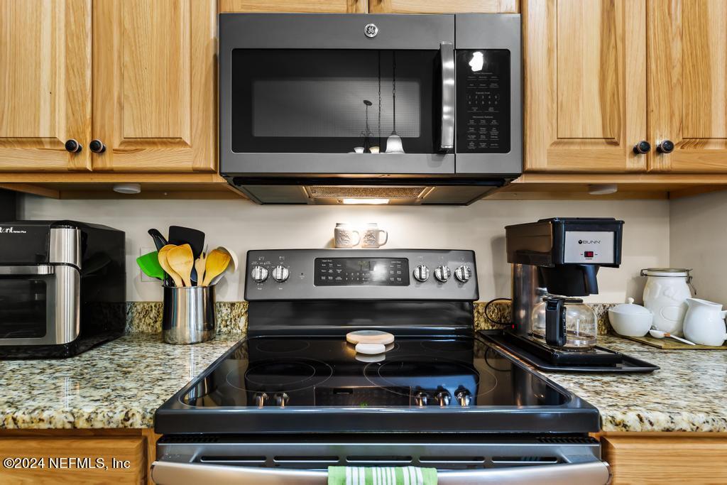 35042 HEARTHSTONE Way