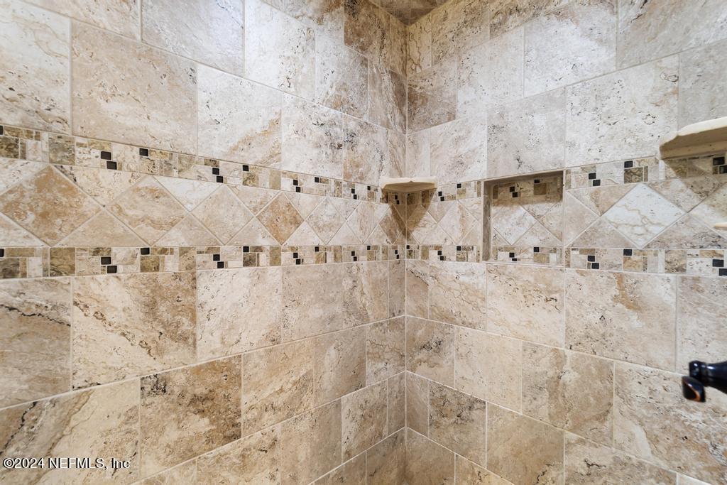35042 HEARTHSTONE Way