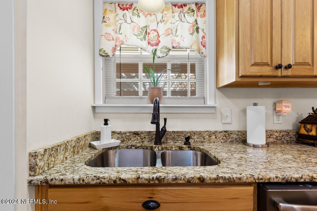 35042 HEARTHSTONE Way