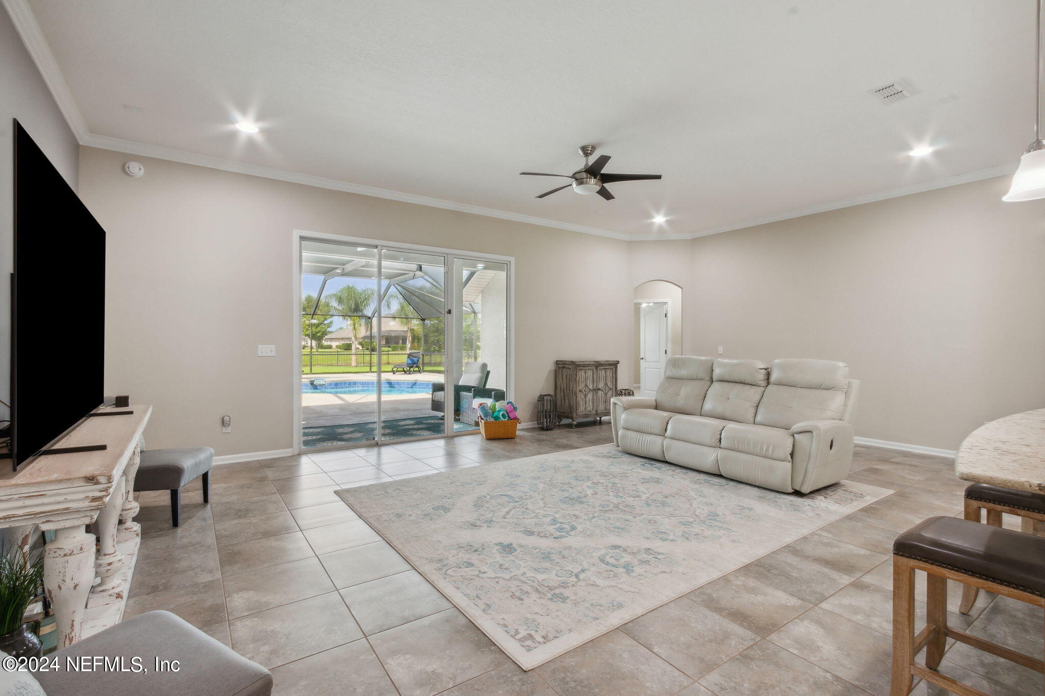 167 E POSITANO Avenue