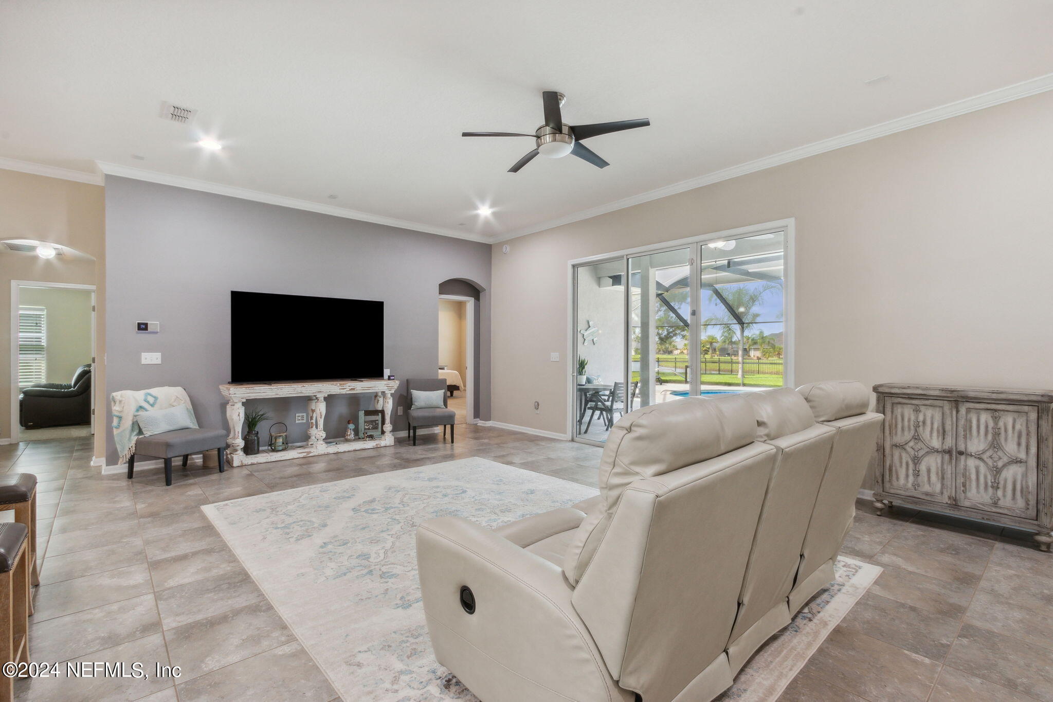 167 E POSITANO Avenue
