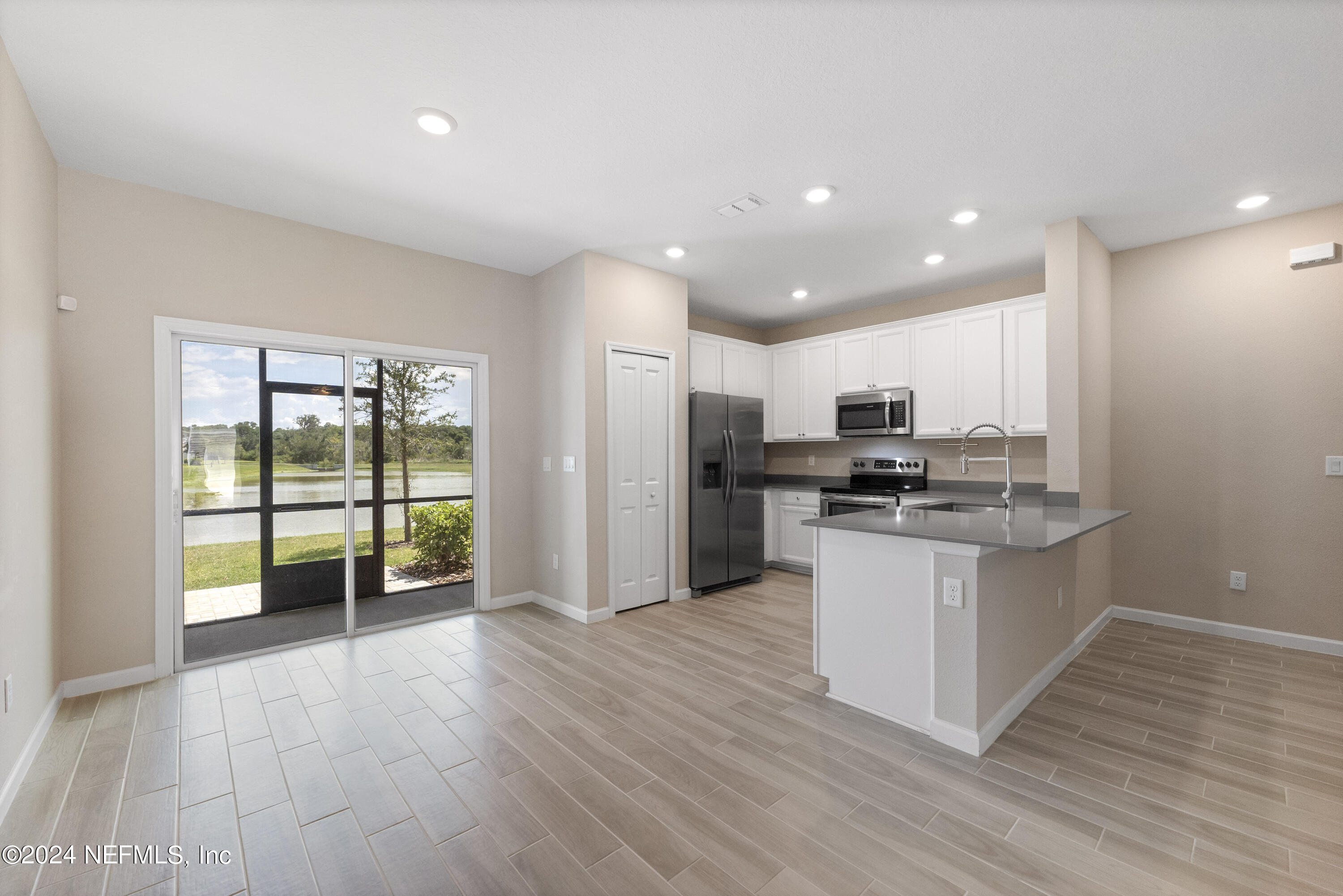 2612 SANDY DUNE Drive