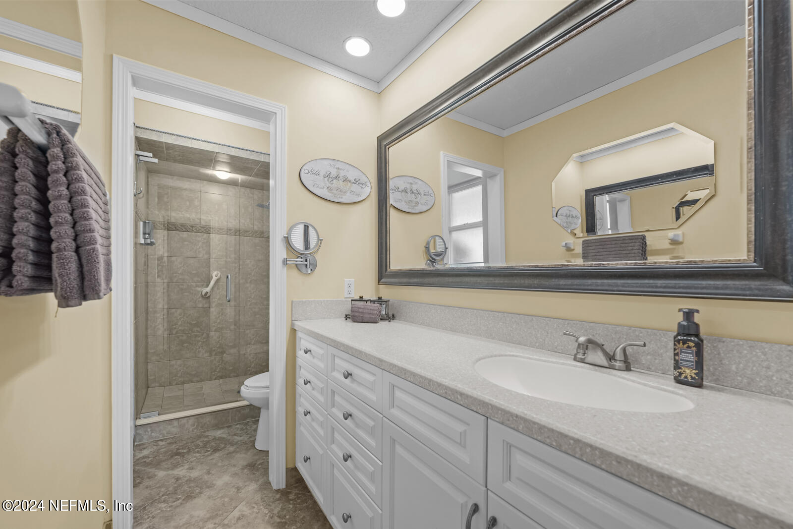 14045 SPANISH POINT Drive