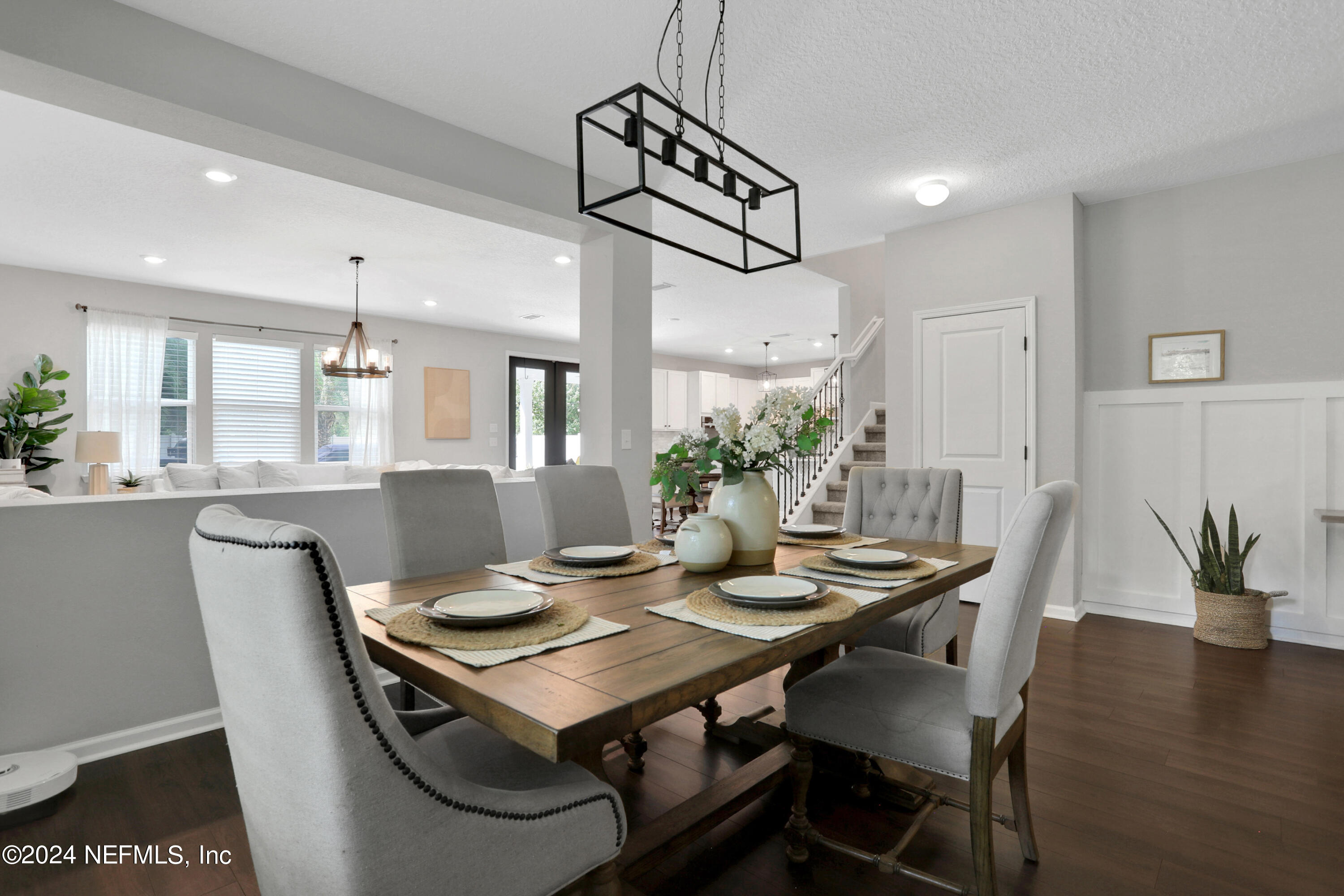 7393 SUNNYDALE Lane