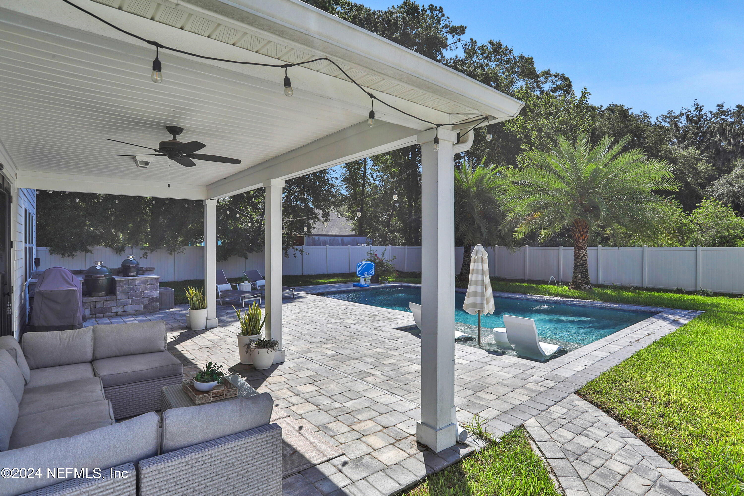 7393 SUNNYDALE Lane