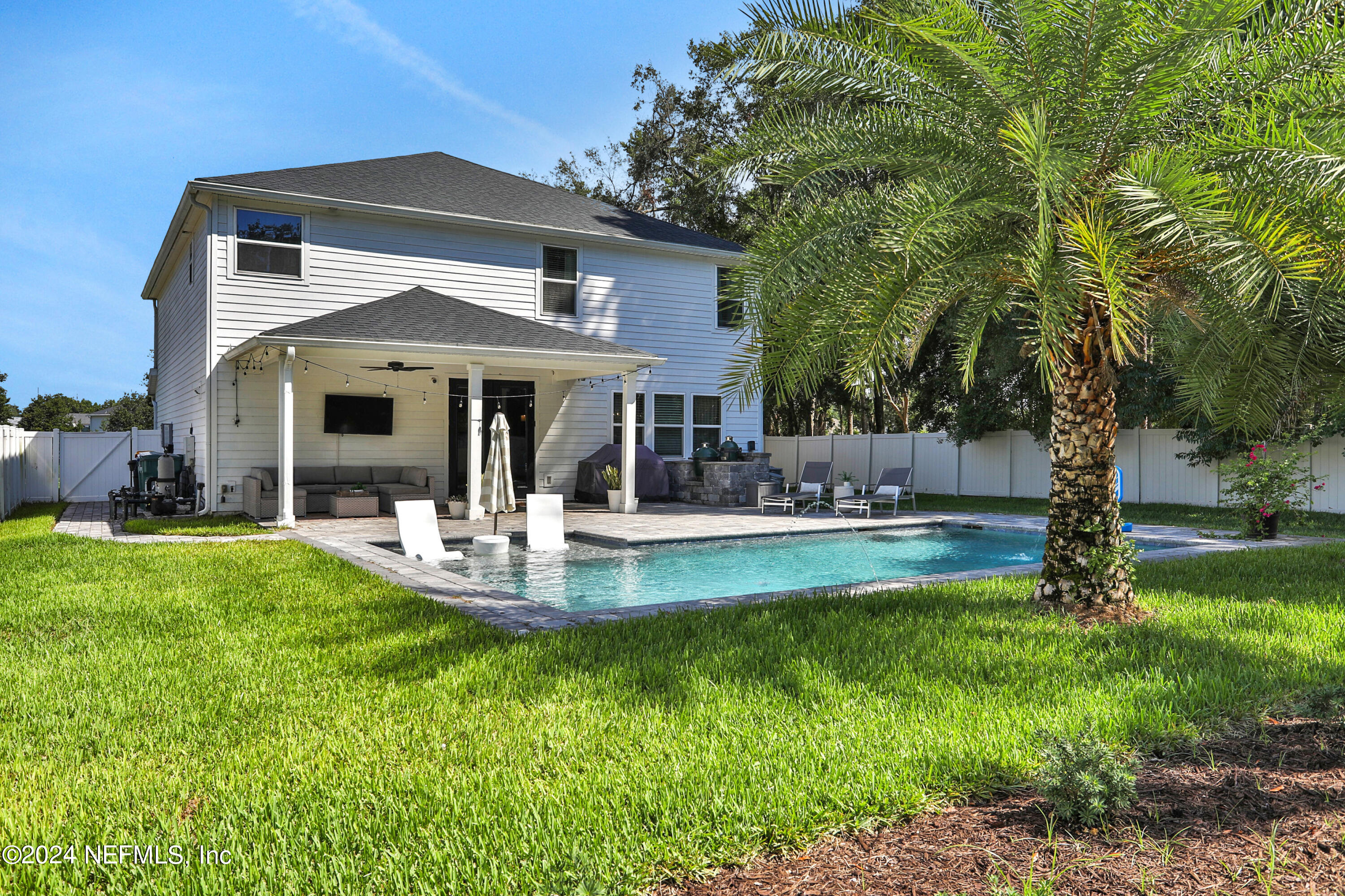 7393 SUNNYDALE Lane