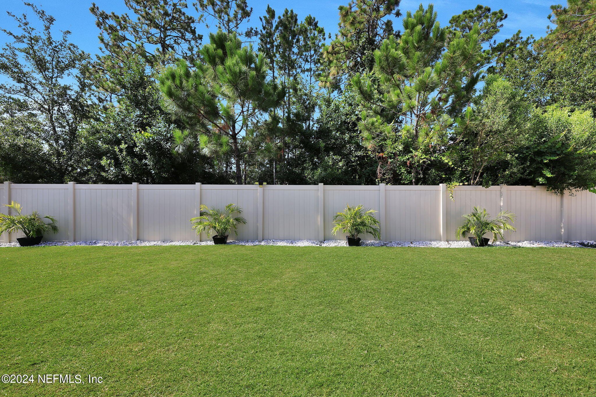 100 CALLIEL Way