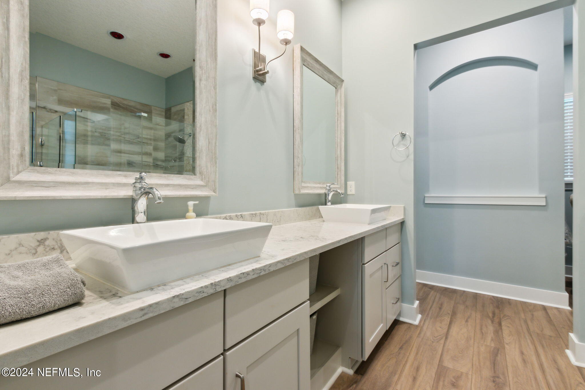 29103 GRANDVIEW Manor