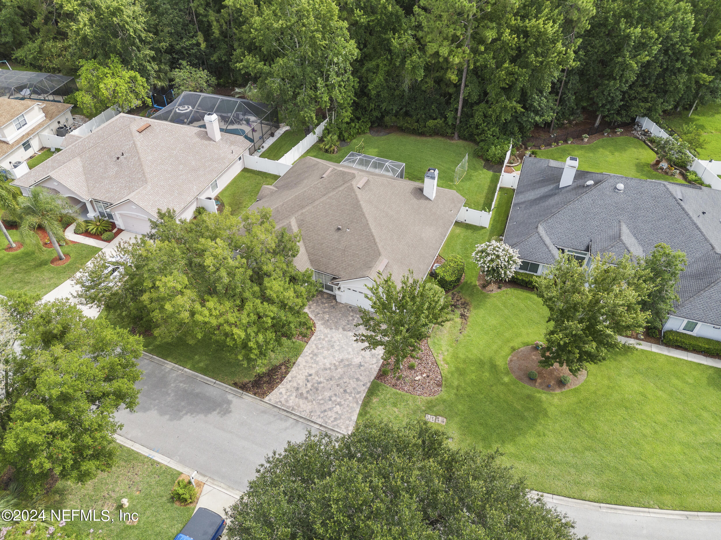 993 BLACKBERRY Lane
