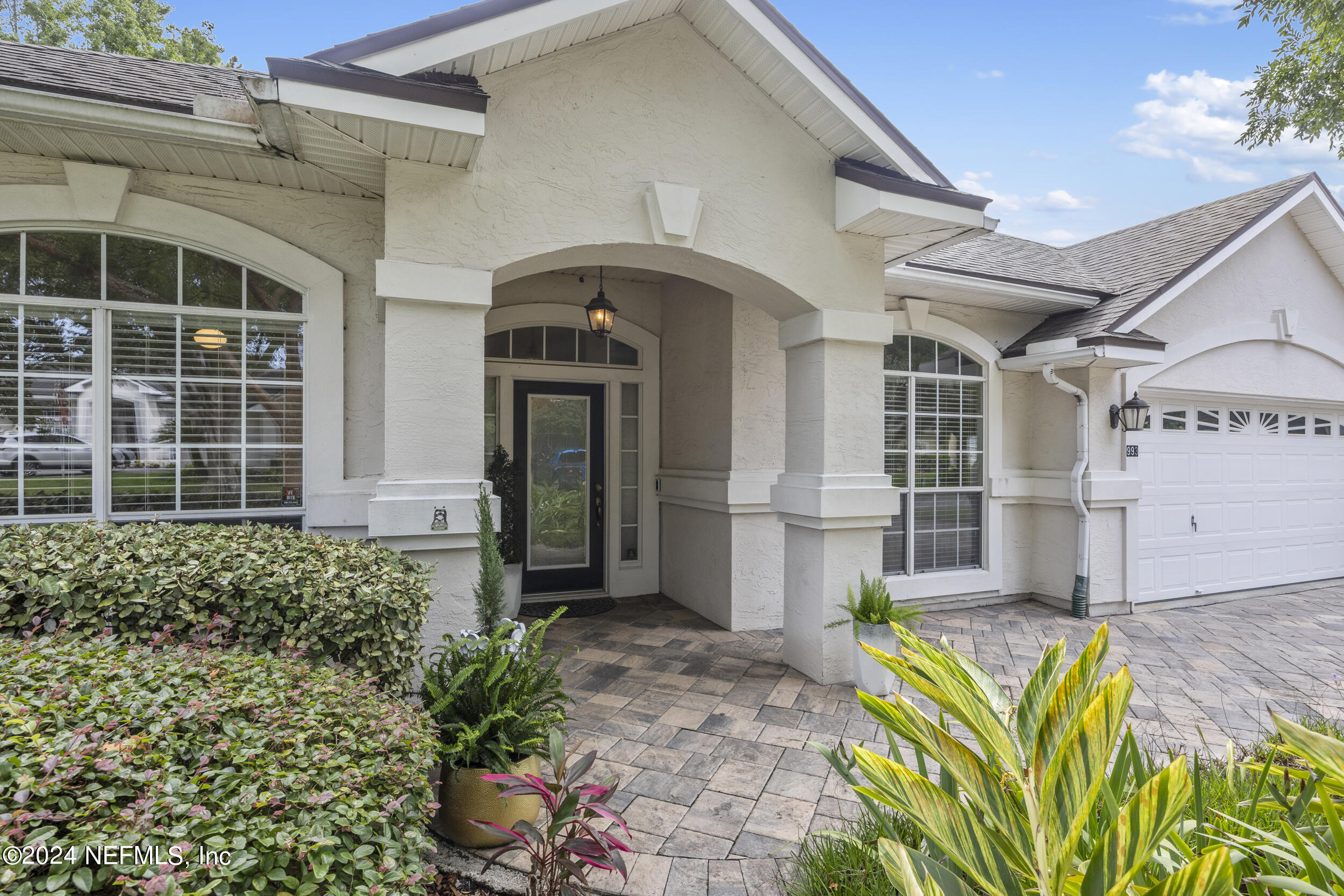 993 BLACKBERRY Lane