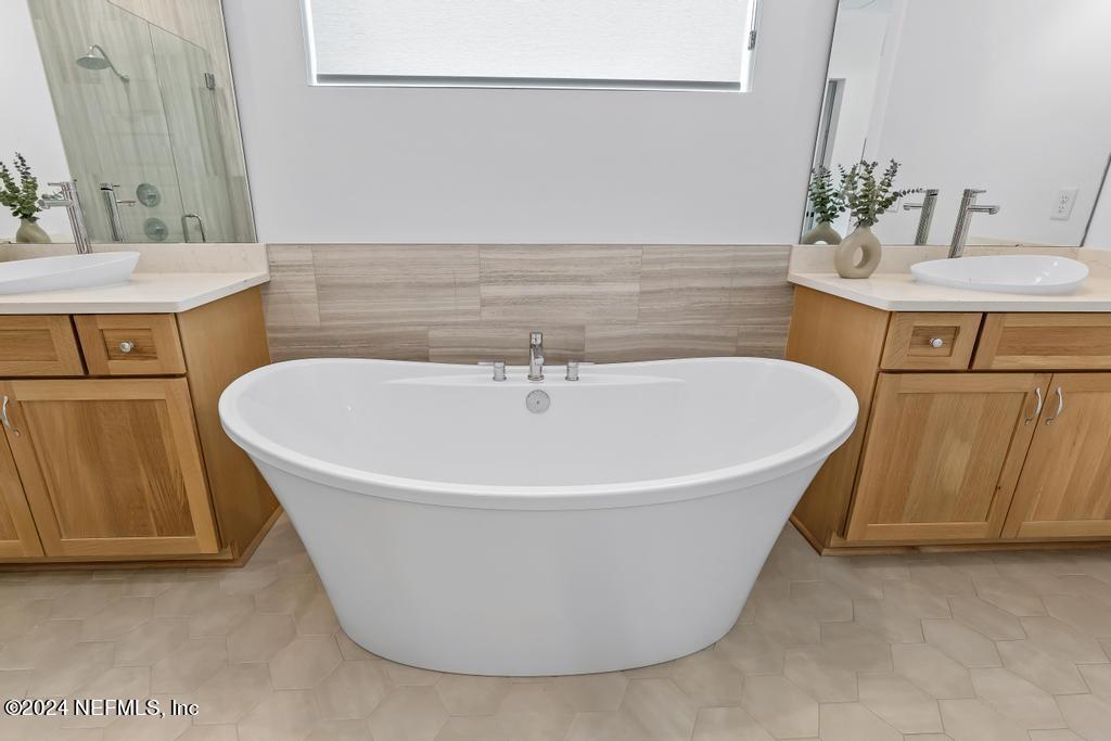 491 BACK CREEK Drive