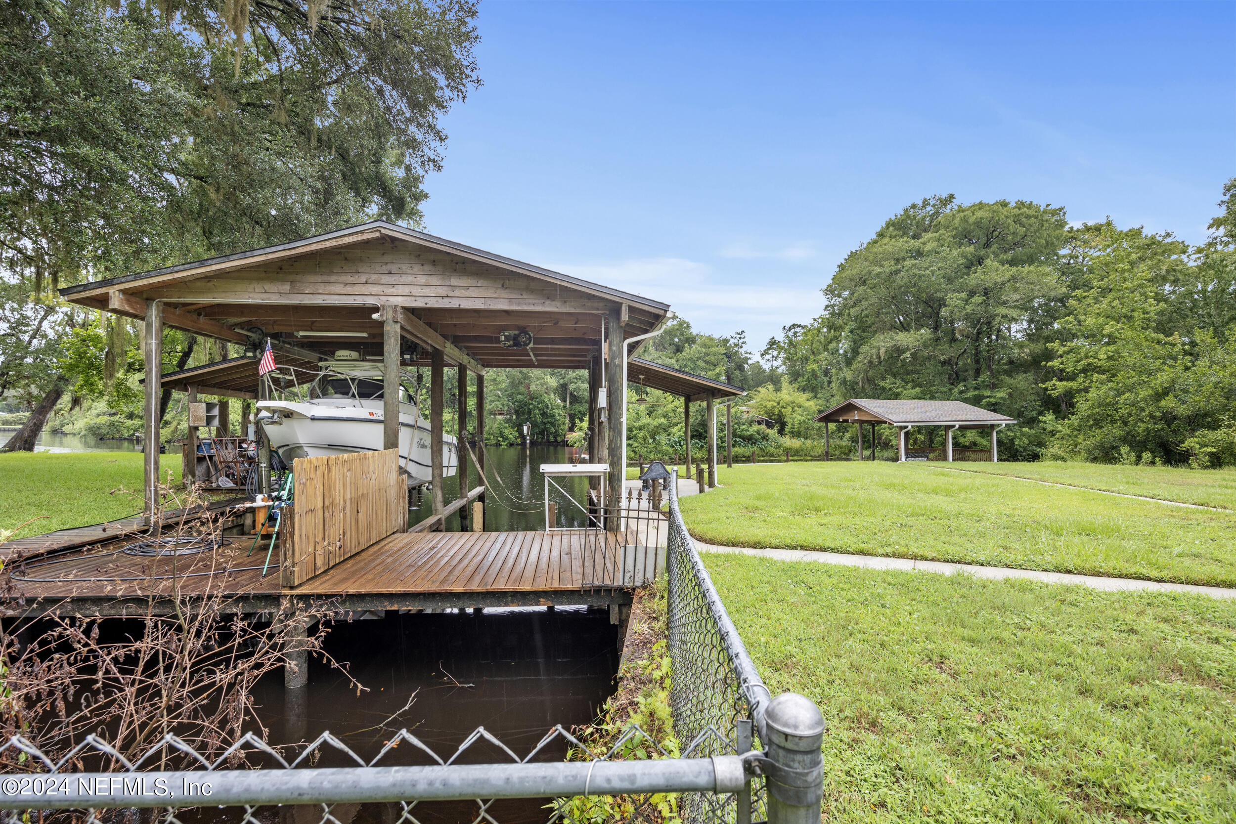 4041 LAZY ACRES Road