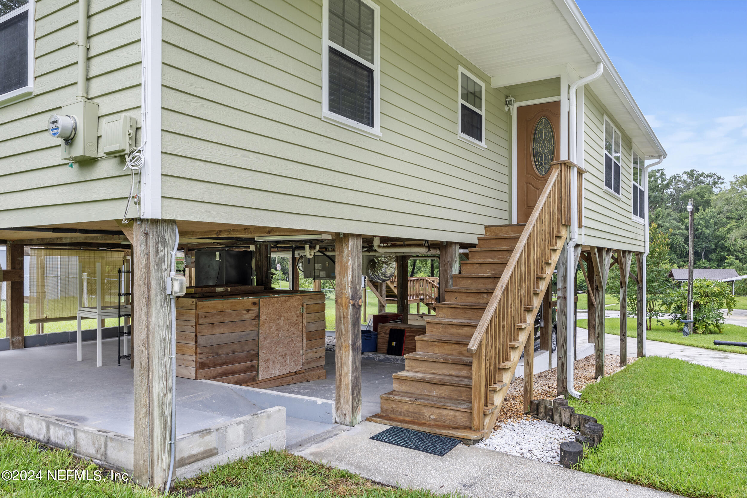 4041 LAZY ACRES Road