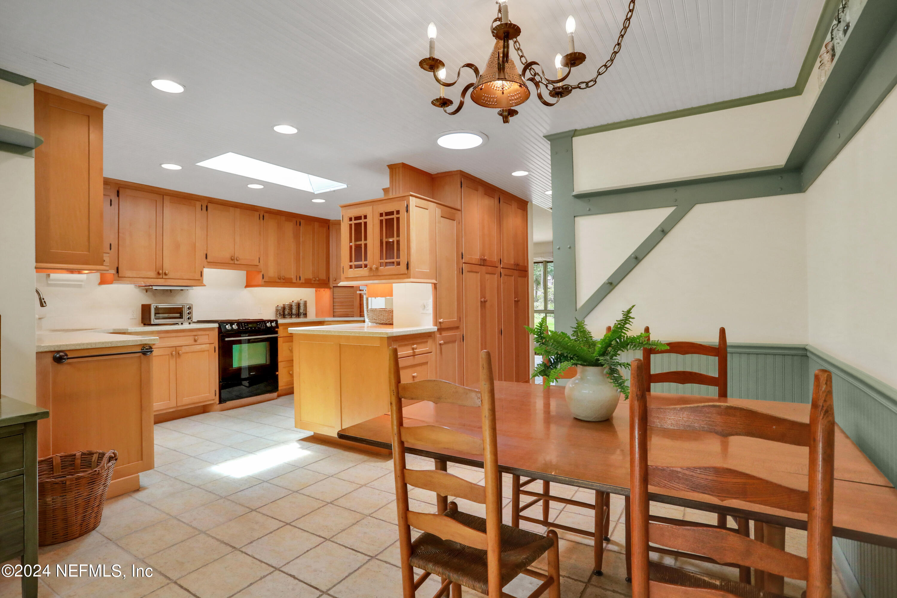11857 LITTLE CREEK Lane